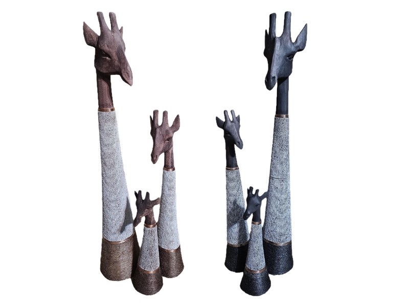 Beaded Wood Giraffe Bone Finish